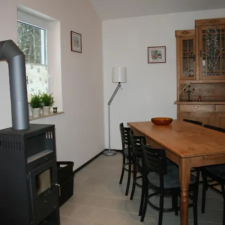 Detached Bungalow With Dishwasher In A Green Area